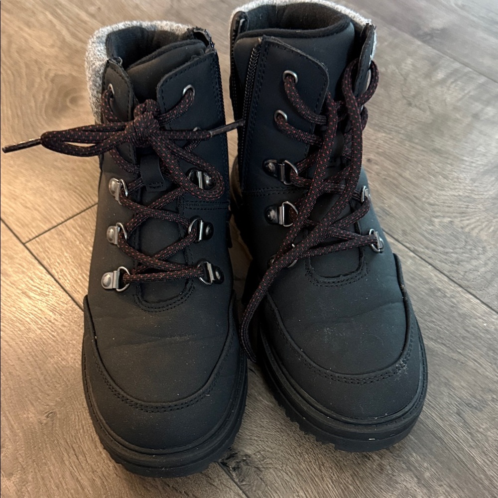Cat & Jack Black Kids Lace-Up Boots with Gray Collar